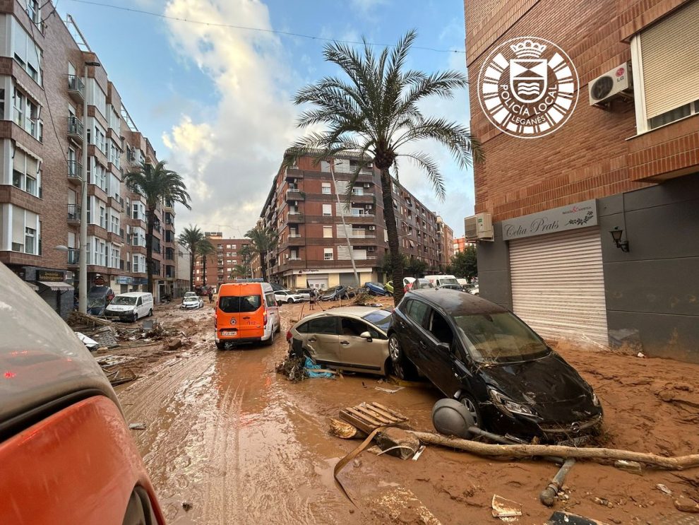 Vehículos de Protección Civil Leganés en Paiporta (Valencia)